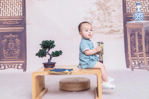 玉田孕妇尖肚子和圆肚子